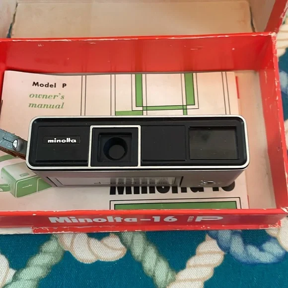 Minolta Camera - Picture 3 of 5